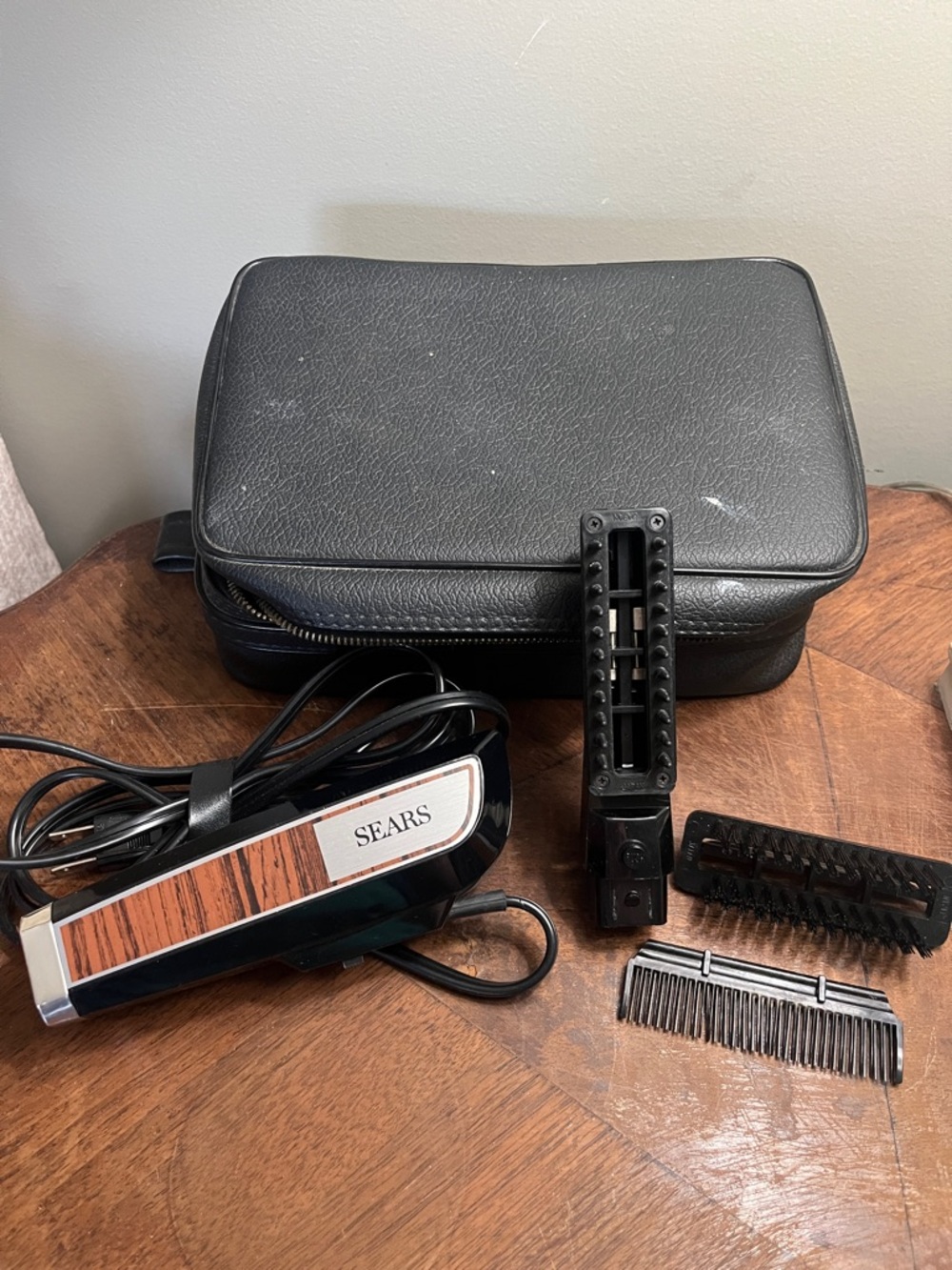 Sears Vintage Men’s Electric Hair Styler in Black with Wood-Grain Accent